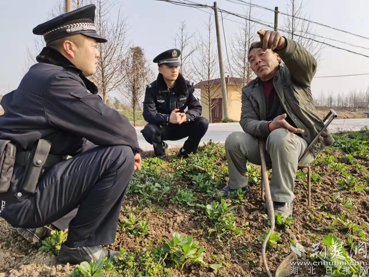 深入了解轄區(qū)治安狀況，查找風(fēng)險(xiǎn)隱患，排查化解矛盾糾紛.jpg.jpg