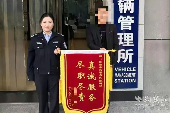 e528923620e9acf13aa85a516872c4e_副本.jpg