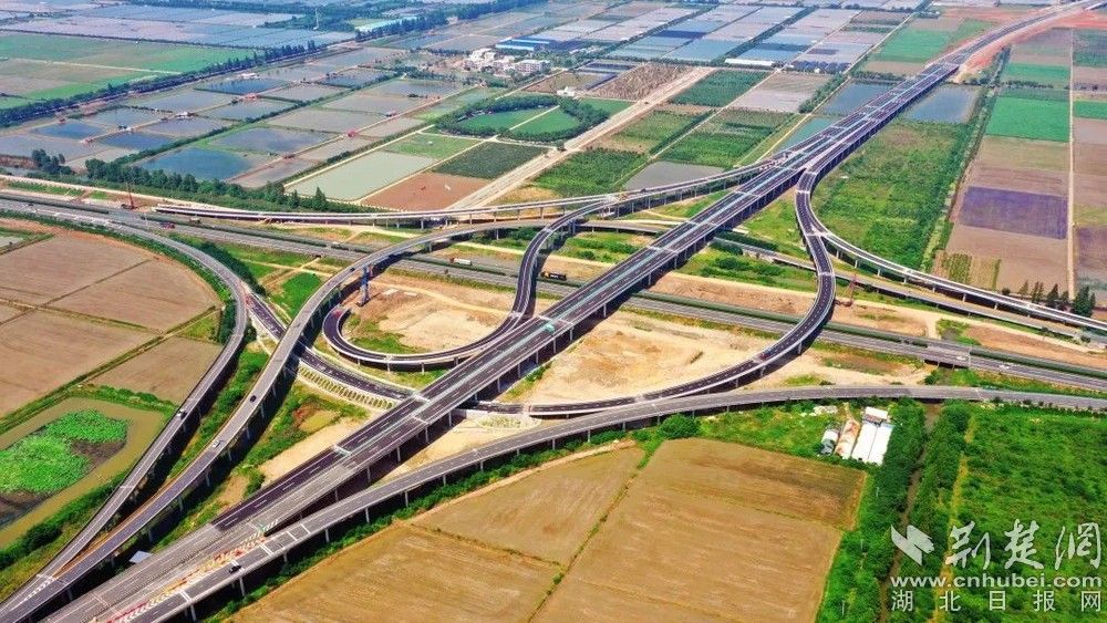 硚孝高速二期工程02。來(lái)源：湖北日?qǐng)?bào).jpg.jpg