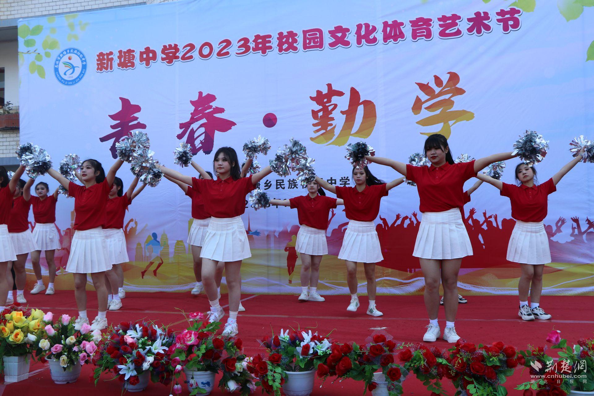 5fd6d63da703da82edacf2df8399099.jpg.jpg