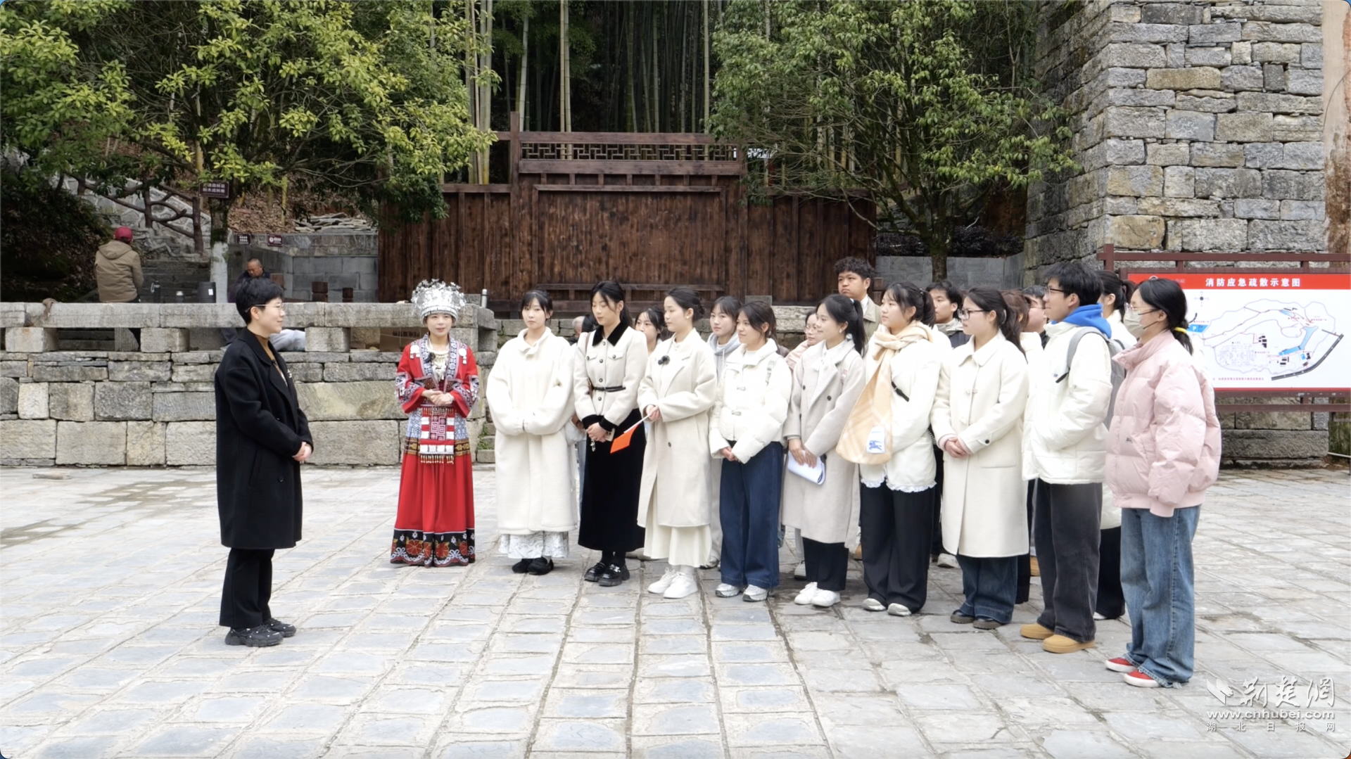 恩施學(xué)院圖片1.png.png