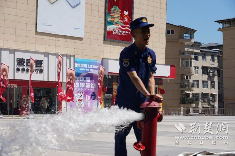 正在上傳...